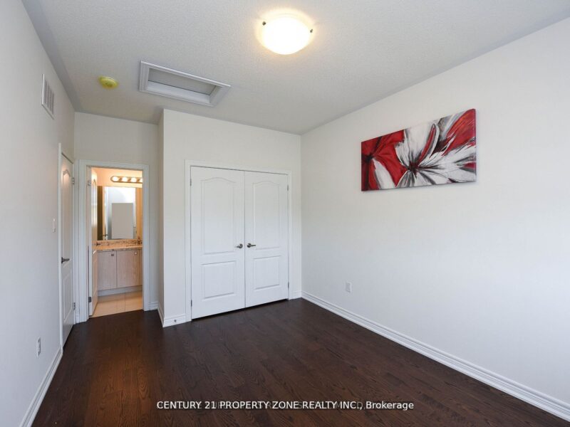 For Sale: 25 Hashmi Place, Brampton, ON L6Y 0H8, Brampton, ON