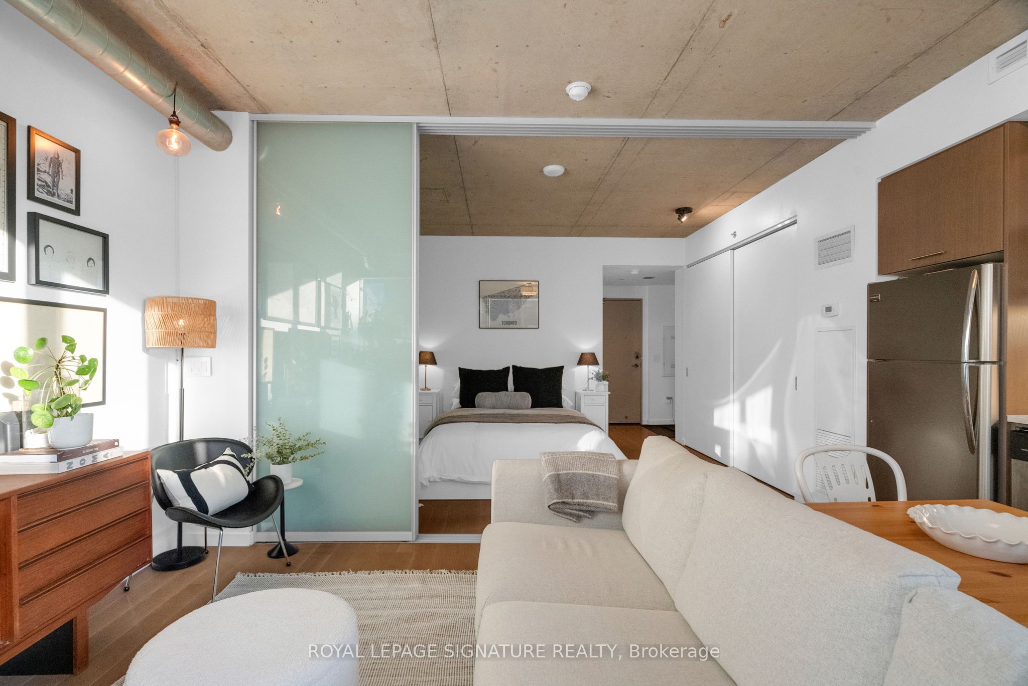 For Sale: 32 Trolley Crescent 719, Toronto C08, ON M5A 0E9, Toronto C08, ON