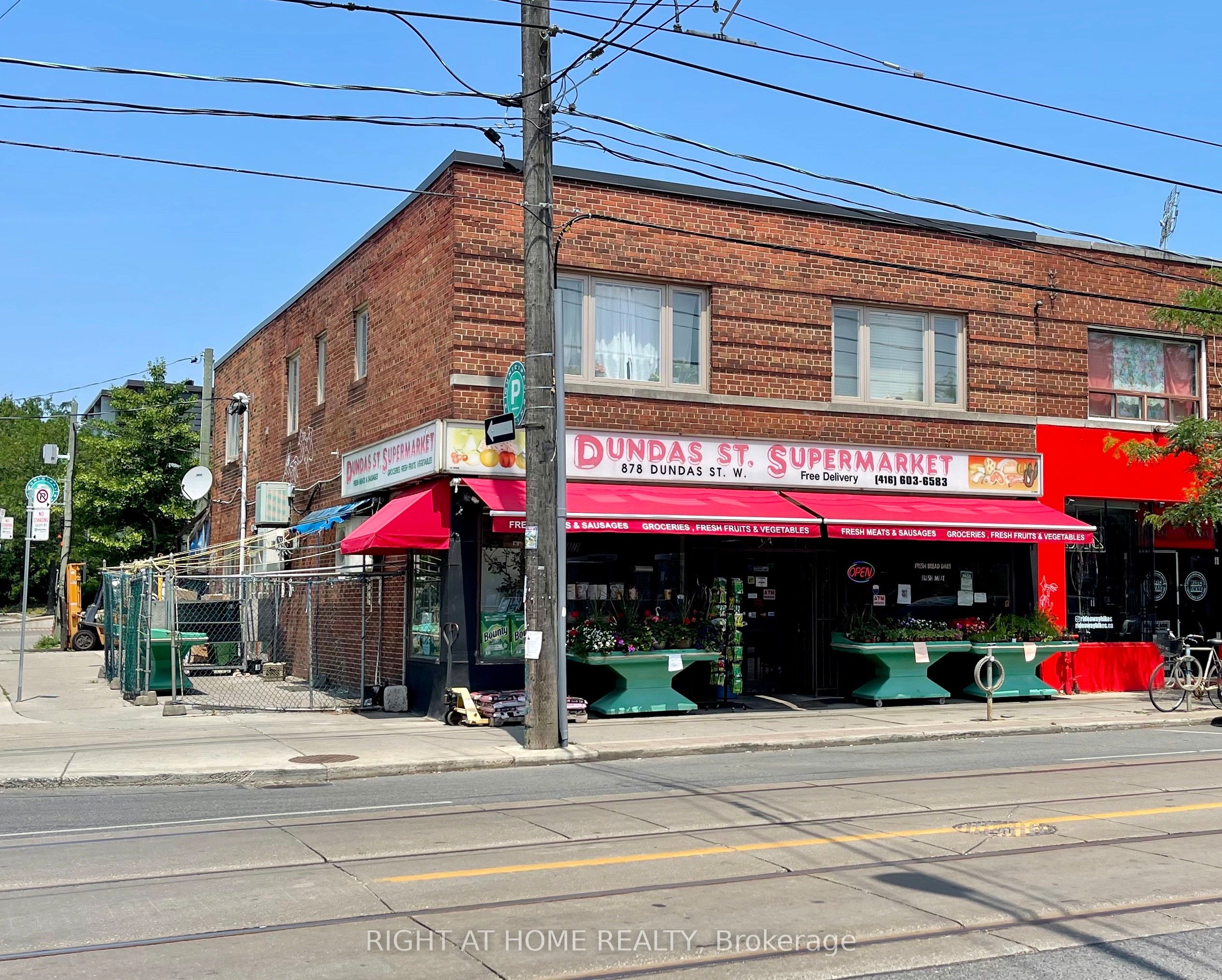 For Sale: 878 Dundas Street, Toronto C01, ON M6J 1V7, Toronto C01, ON