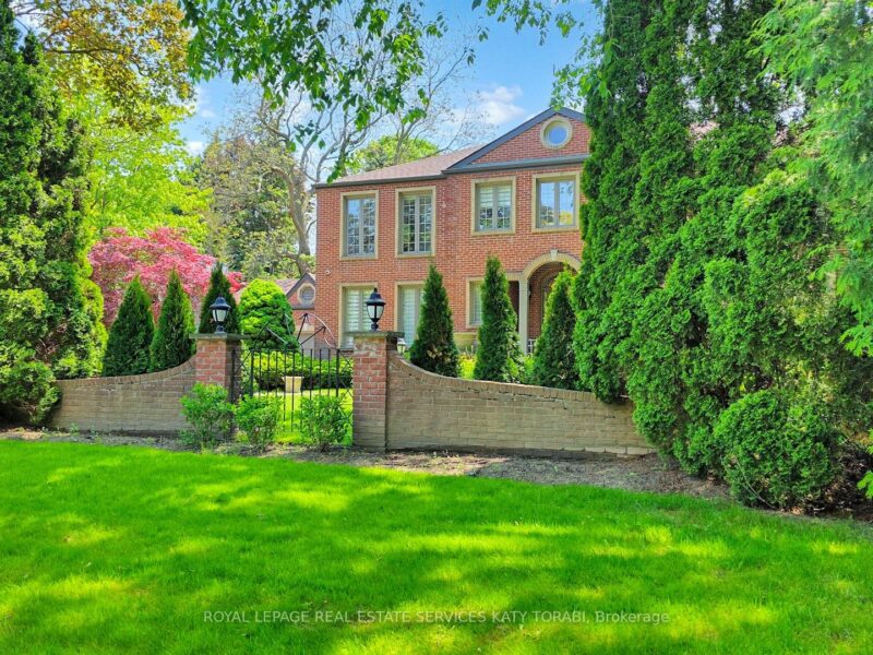 For Sale: 21 Forest Heights Boulevard, Toronto C12, ON M2L 1G4, Toronto C12, ON