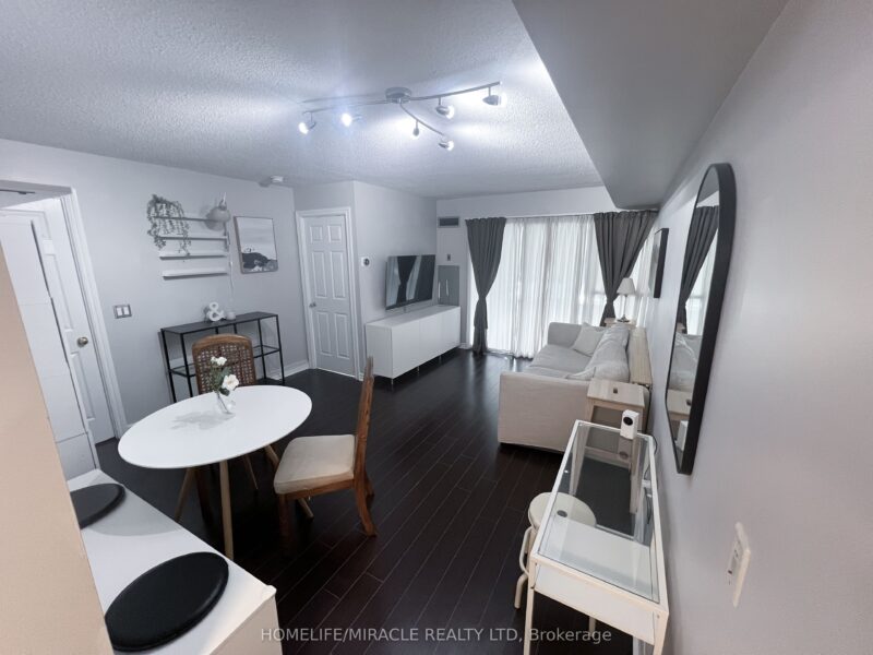 For Lease: 2627 Mccowan Road 1901, Toronto E07, ON M1S 5T1, Toronto E07, ON