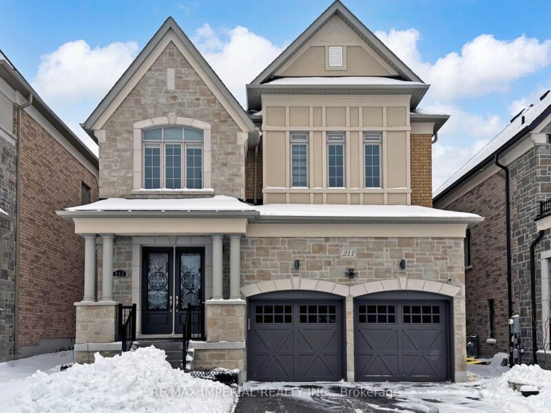 For Sale: 211 Touch Gold Crescent, Aurora, ON L4G 3X4, Aurora, ON