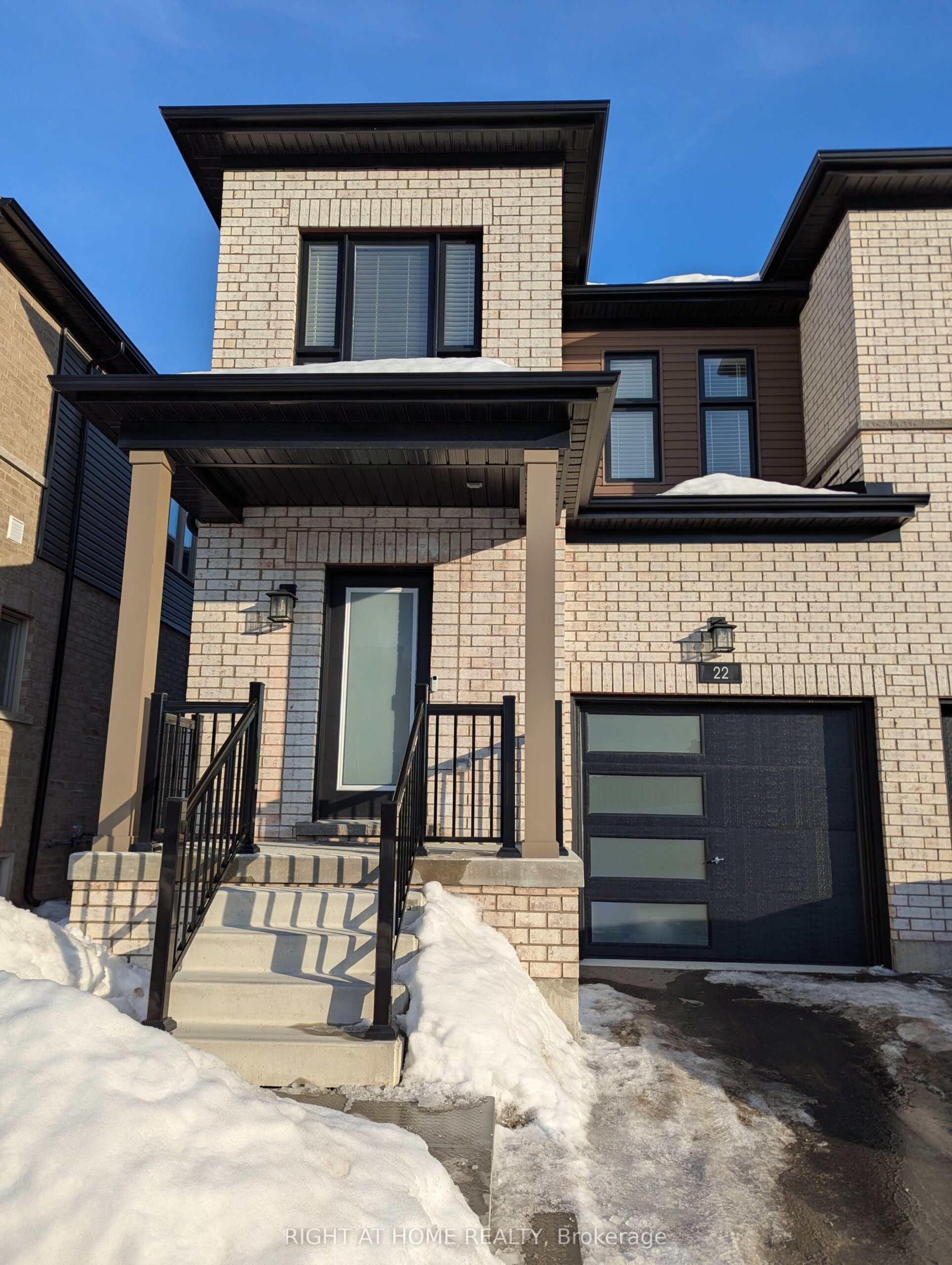 For Sale: 22 Westwood Avenue, Barrie, ON L9J 0M6, Barrie, ON