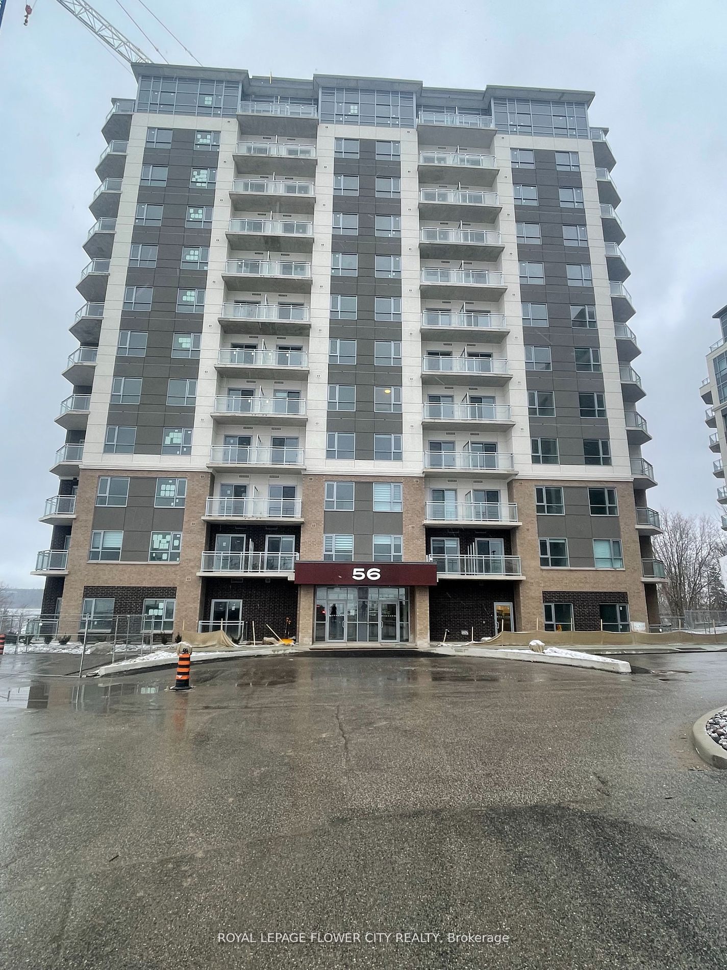 For Lease: 56 Lakeside Terrace 211, Barrie, ON L4M 0L4, Barrie, ON