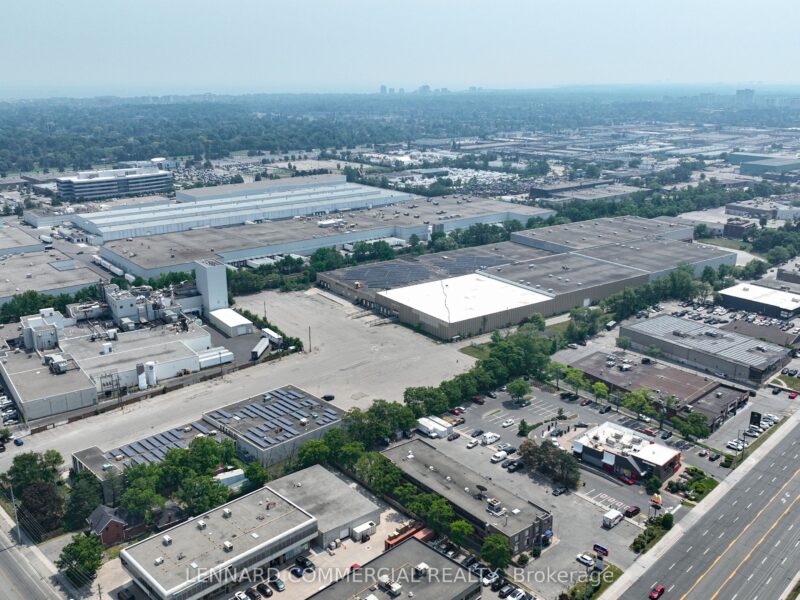 For Lease: 2550 Stanfield Road Opt 5, Mississauga, ON L4Y 1S2, Mississauga, ON