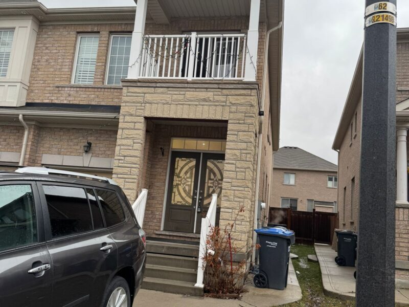 For Lease: 60 Ebury Drive Upper, Brampton, ON L6X 5M7, Brampton, ON