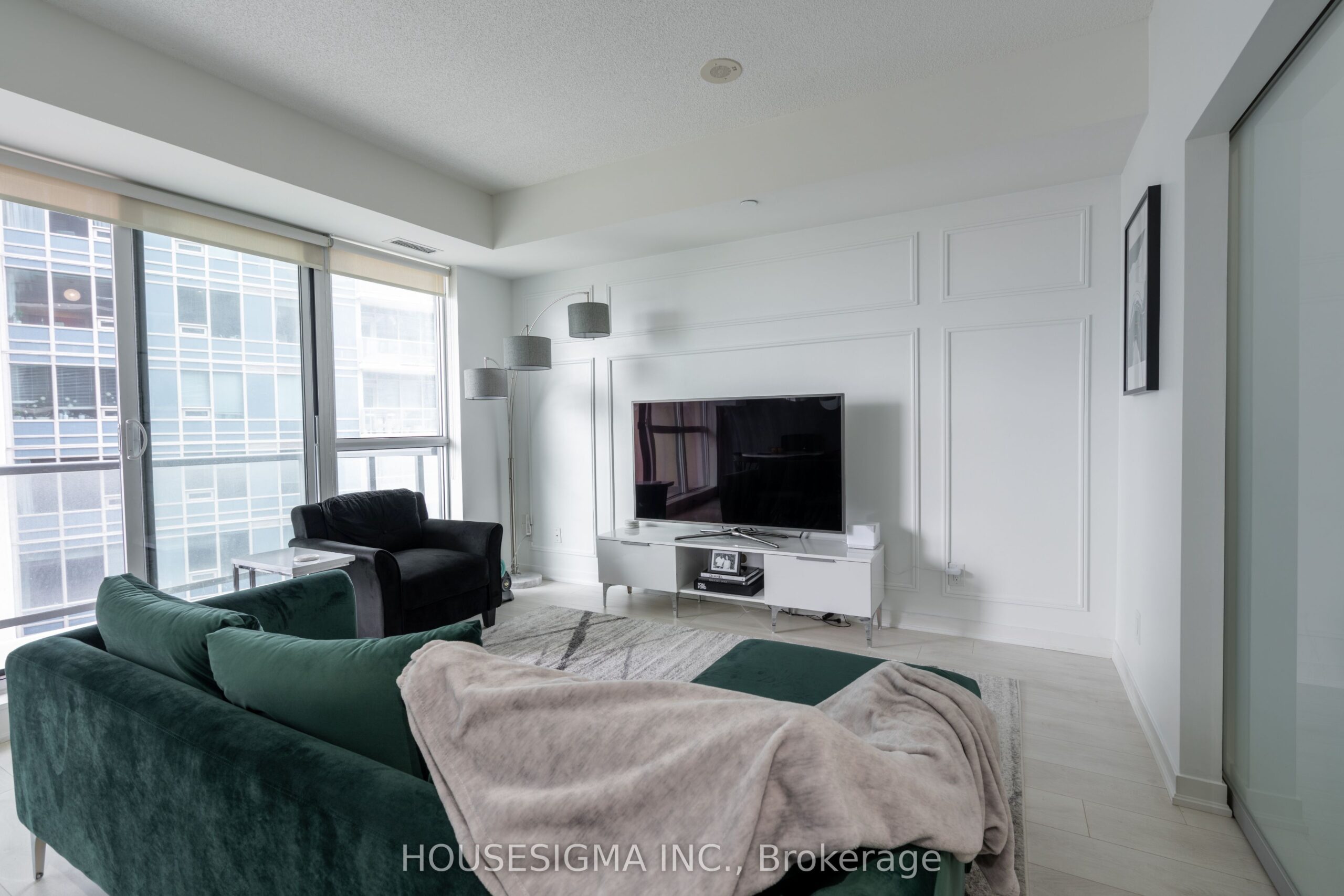 For Lease: 51 East Liberty Street 802, Toronto C01, ON M6K 3P8, Toronto C01, ON
