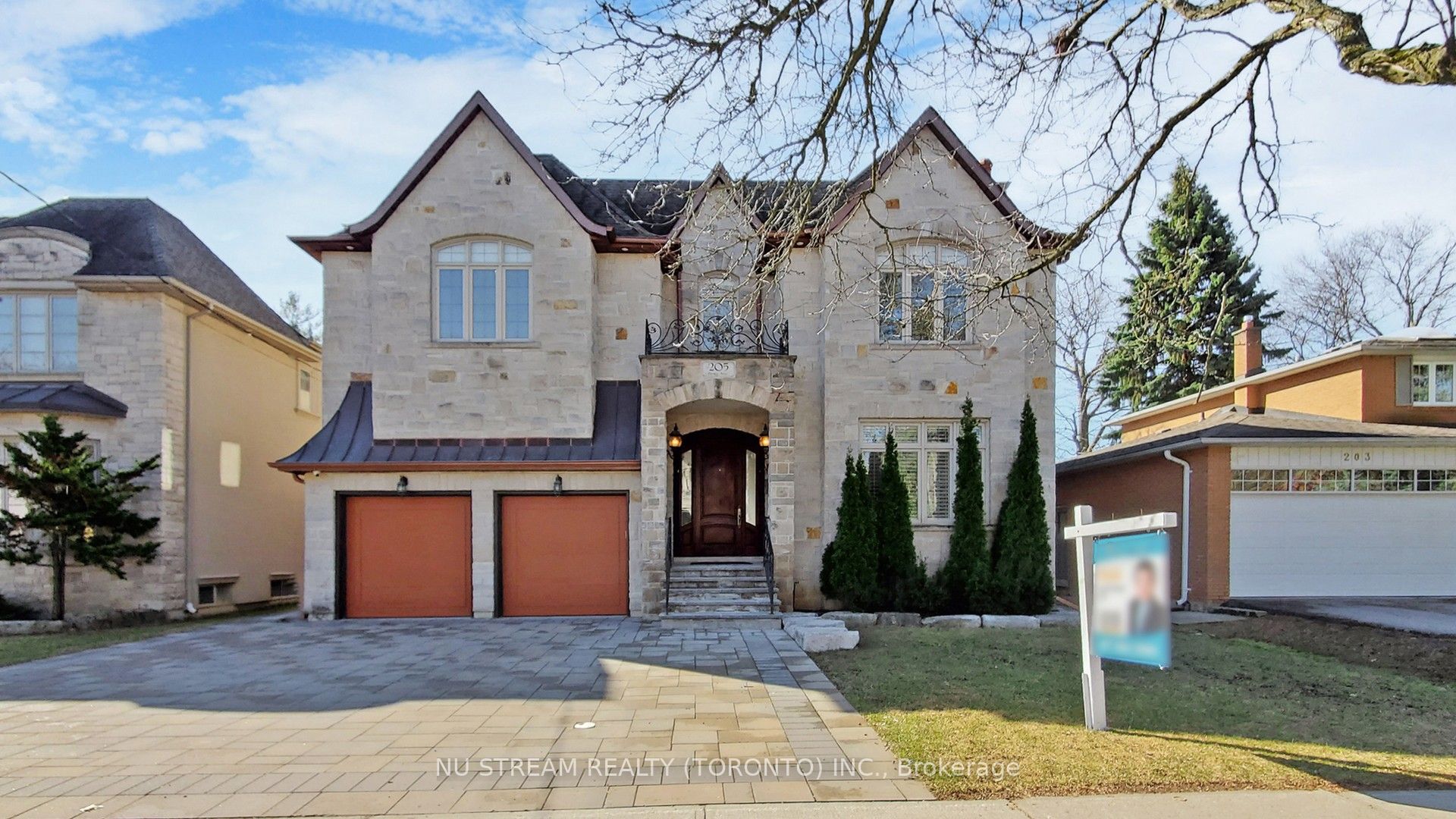 For Sale: 205 Byng Avenue, Toronto C14, ON M2N 4L2, Toronto C14, ON