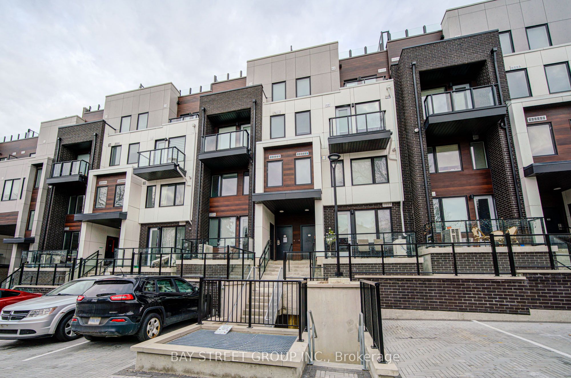For Lease: 1479 O’Connor Drive 7, Toronto E03, ON M4B 0A7, Toronto E03, ON