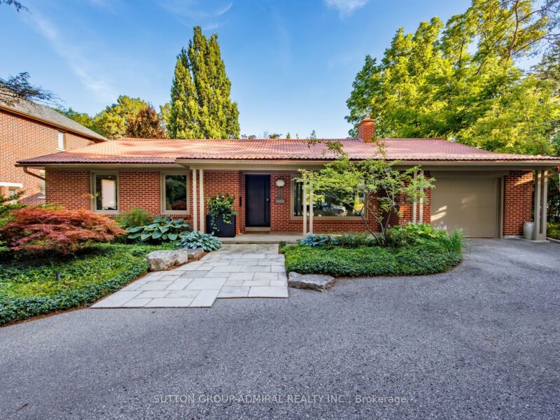 For Sale: 238 Mill Street, Richmond Hill, ON L4C 4B3, Richmond Hill, ON