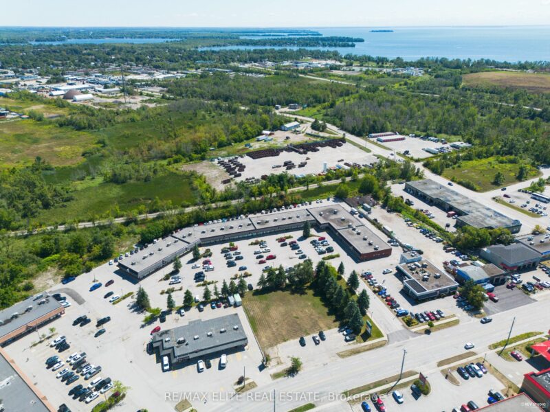 For Sale: 208 & 210 MEMORIAL Avenue, Orillia, ON L3V 7V1, Orillia, ON