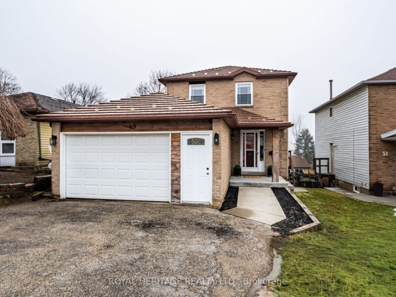 For Sale: 49 Browning Trail, Barrie, ON L4N 5A5, Barrie, ON