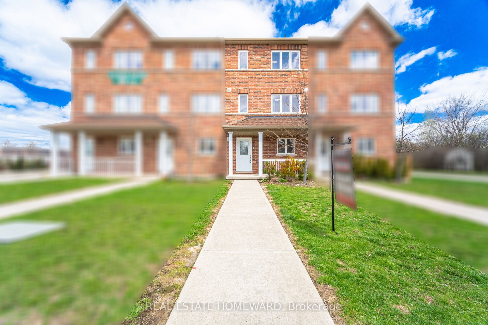 For Sale: 59 Mclaughlin Road N 2, Brampton, ON L6X 1Y7, Brampton, ON