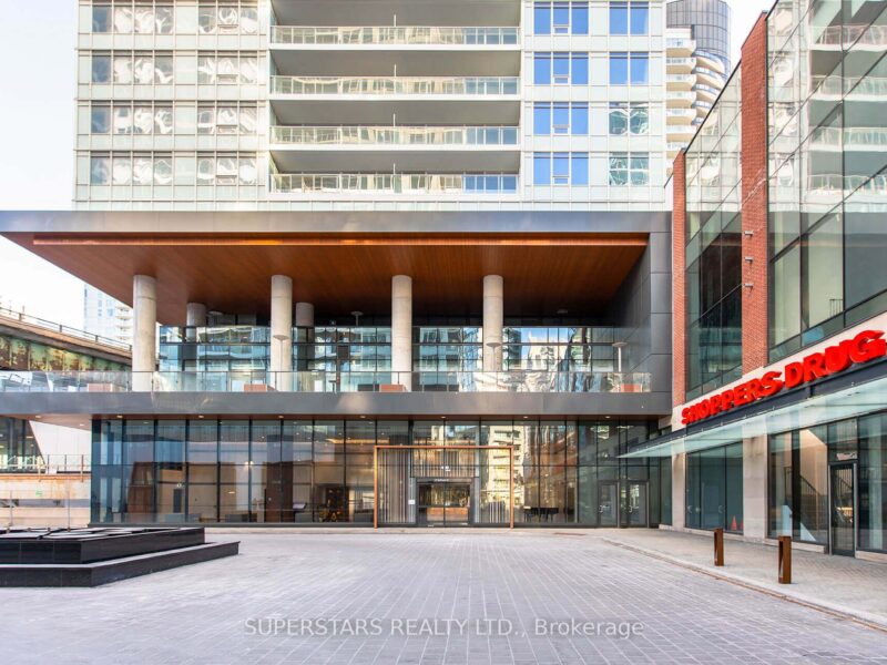 For Sale: 17 Bathurst Street 3516A, Toronto, ON M5V 0N1, Toronto C01, ON