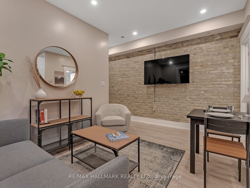For Lease: 216 Seaton Street 1, Toronto C08, ON M5A 2T4, Toronto C08, ON