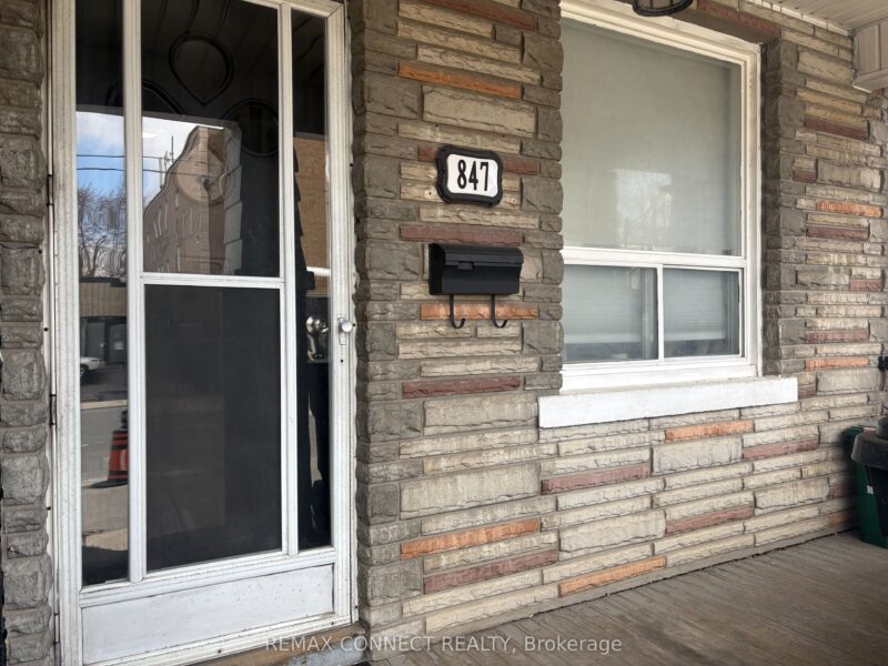 For Lease: 847 Pape Avenue Upper, Toronto E03, ON M4K 3T7, Toronto E03, ON