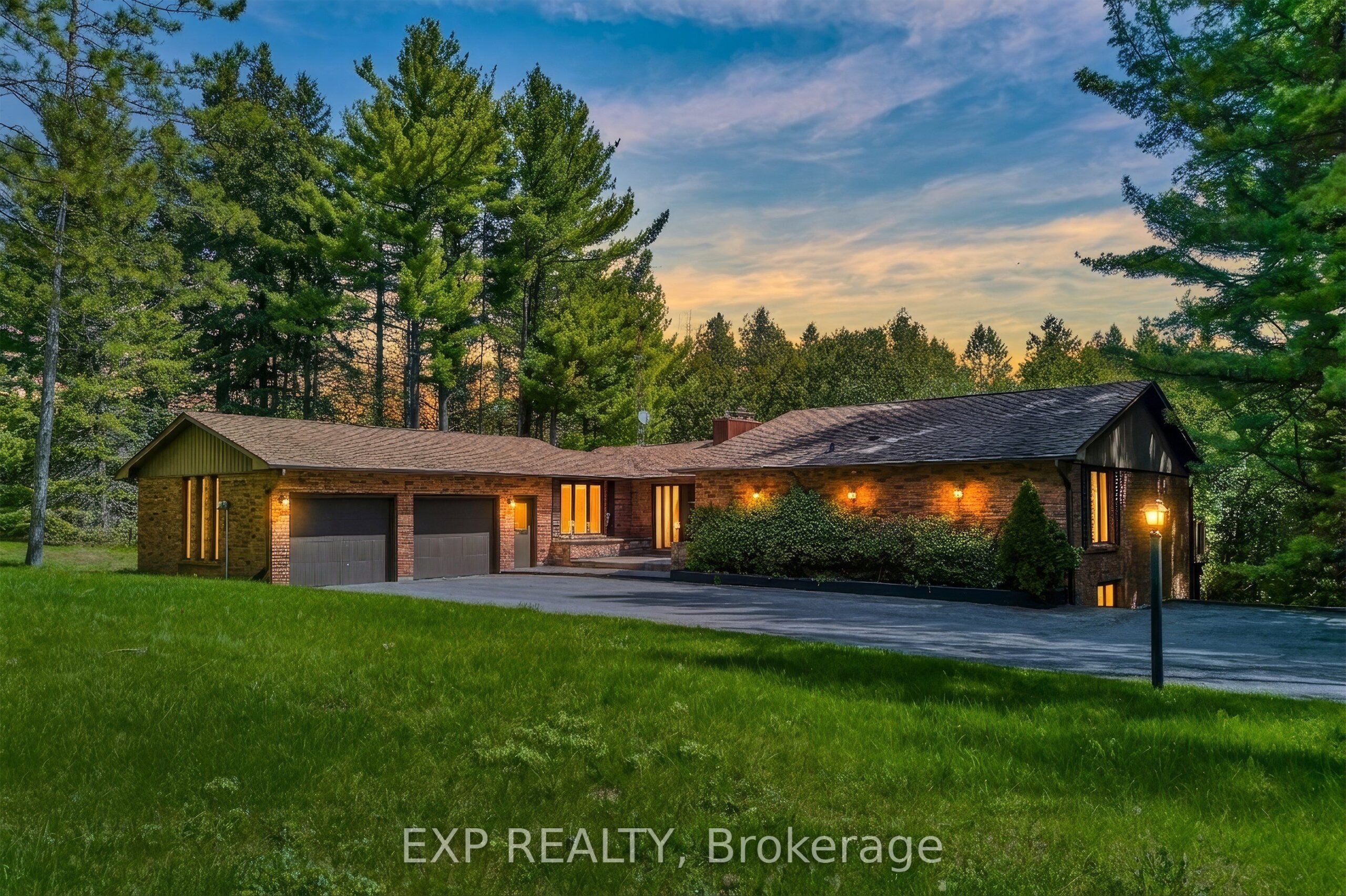 For Sale: 7985 Cedarbrook Trail, Whitby, ON L1M 1L9, Whitby, ON