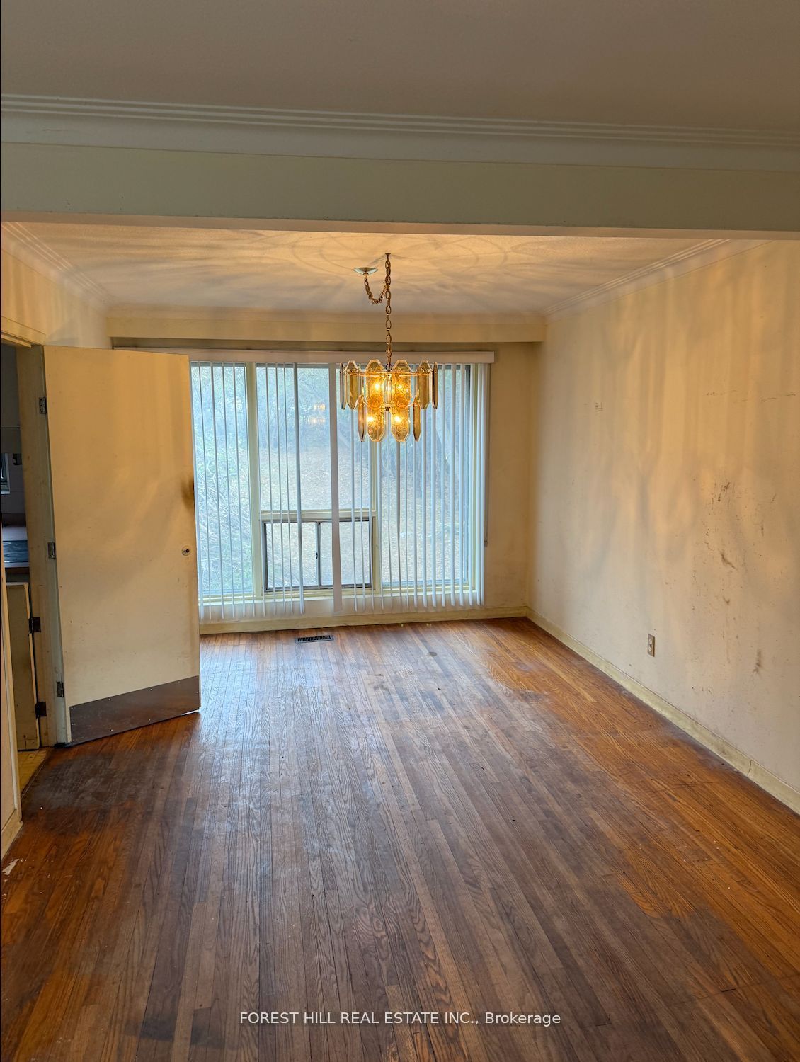 For Sale: 176 May Avenue, Richmond Hill, ON L4C 3S6, Richmond Hill, ON