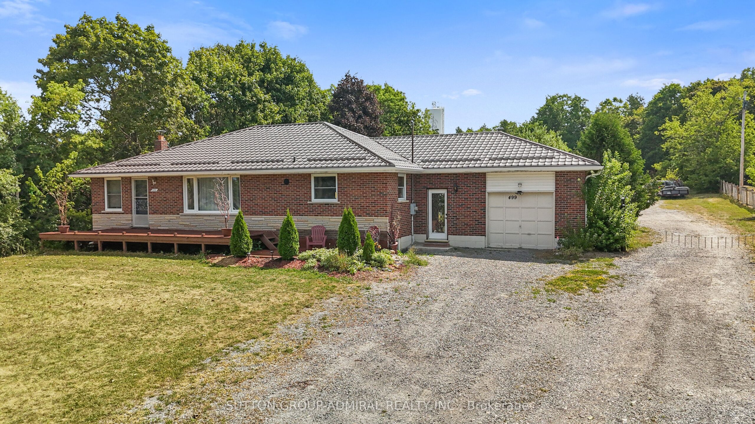 For Lease: 499 York Street UPPER, Brock, ON L0K 1A0, Brock, ON