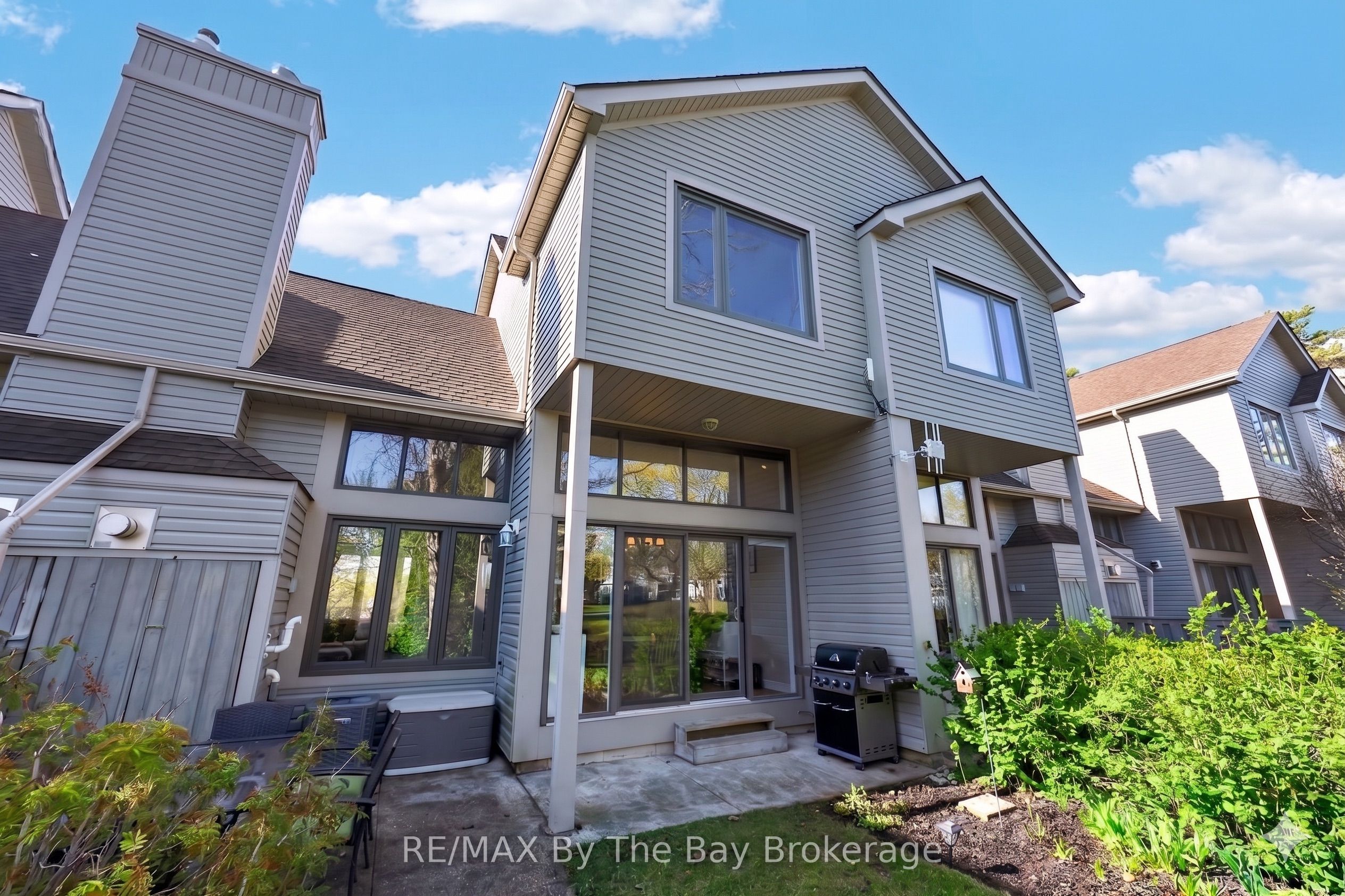 For Sale: 43 Trafalgar Road, Collingwood, ON L9Y 5G4, Collingwood, ON