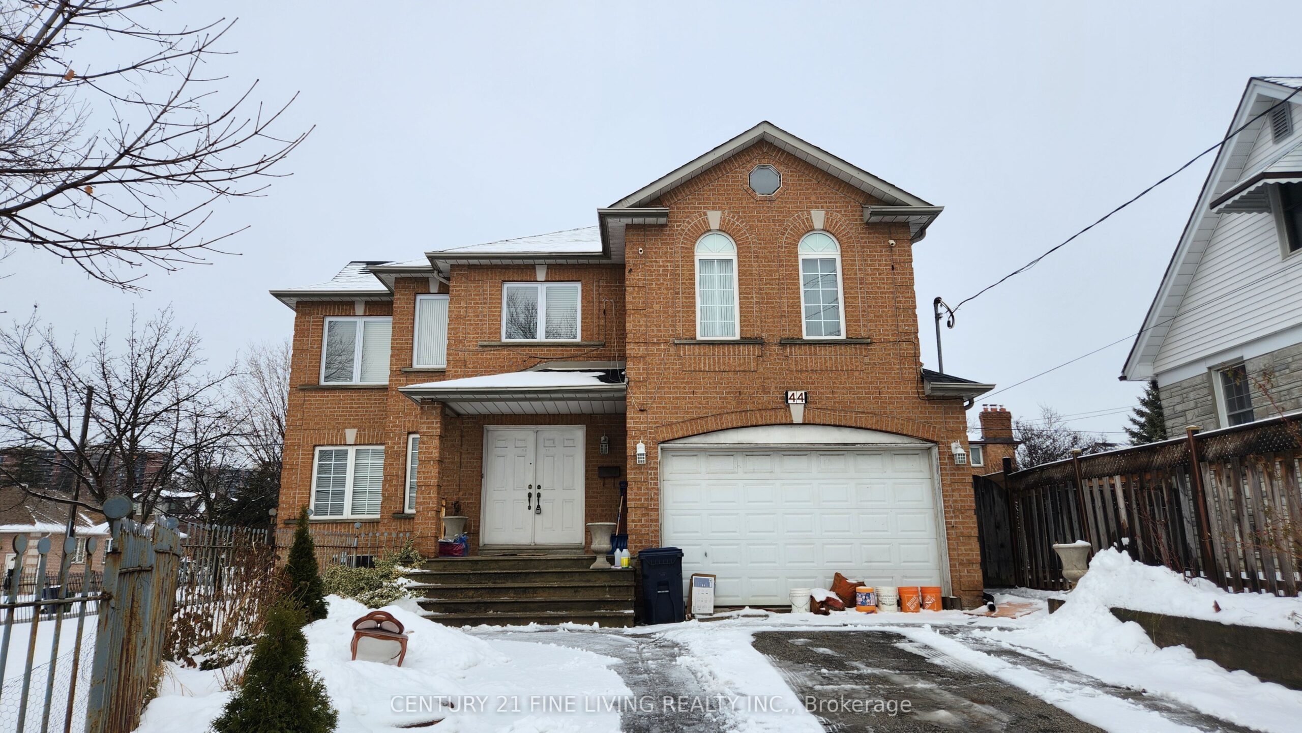 For Lease: 44 Reuben Avenue, Toronto W05, ON M9M 1E5, Toronto W05, ON