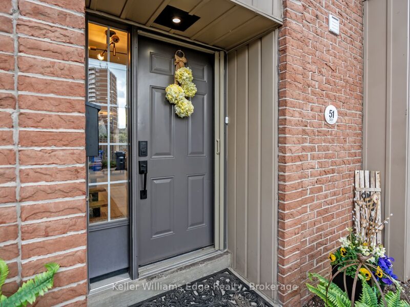 For Sale: 3031 Glencrest Road 51, Burlington, ON L7N 3K1, Burlington, ON