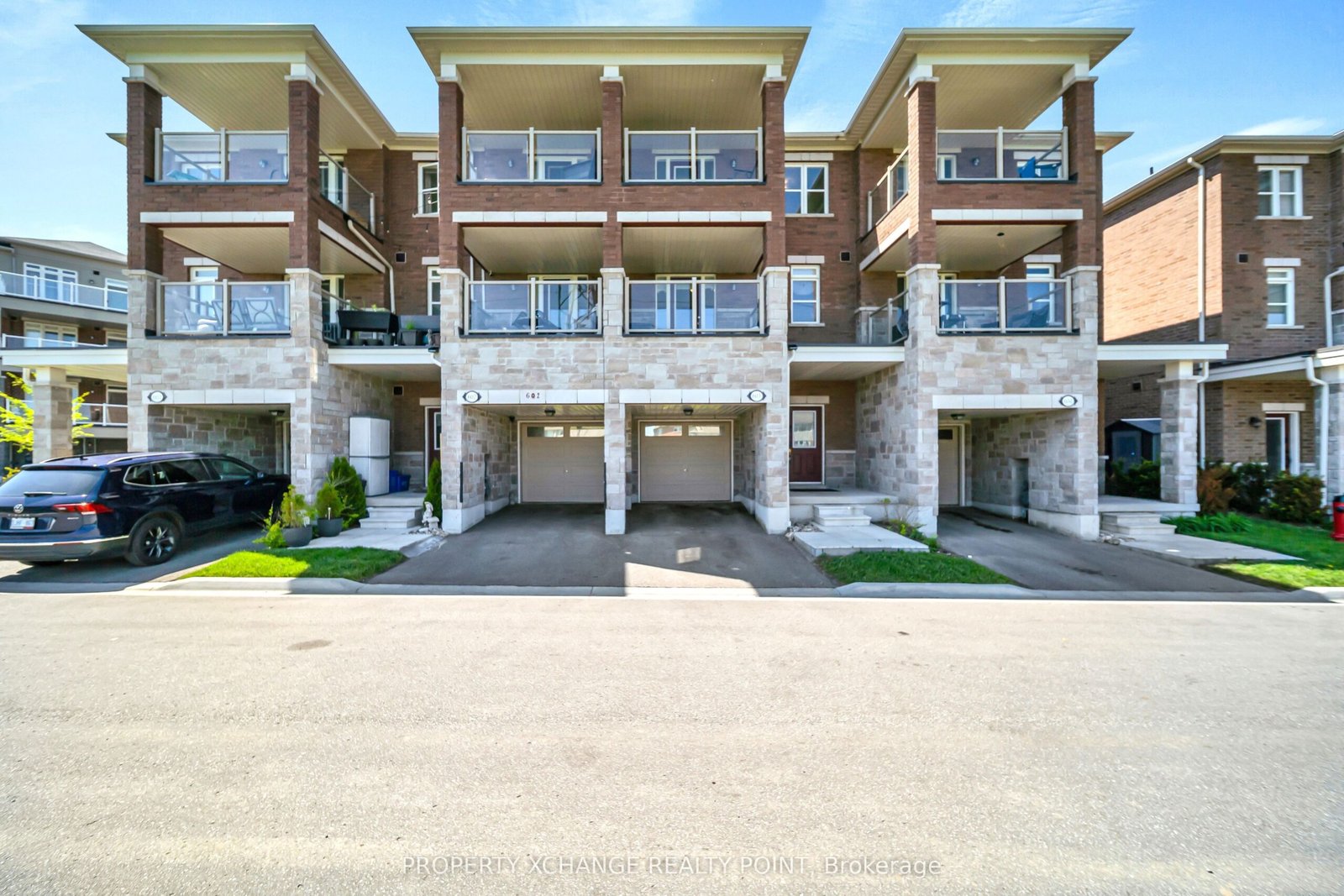 For Sale: 2540 William Jackson Drive 603, Pickering, ON L1X 0E4, Pickering, ON