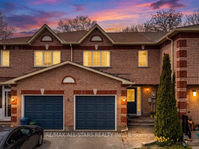 For Sale: 32 Lancaster Court, Georgina, ON L4P 4A1, Georgina, ON
