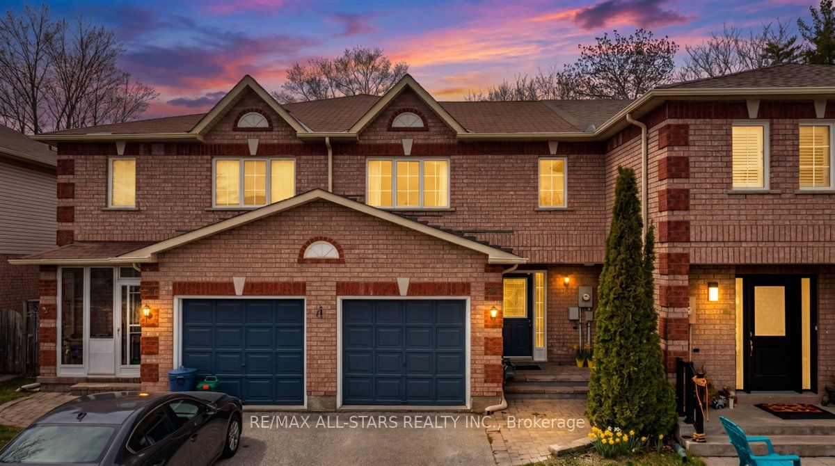 For Sale: 32 Lancaster Court, Georgina, ON L4P 4A1, Georgina, ON