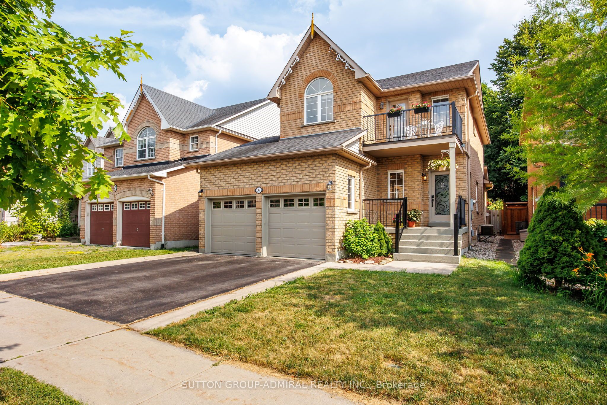 For Sale: 39 English Oak Drive, Richmond Hill, ON L4E 3W2, Richmond Hill, ON