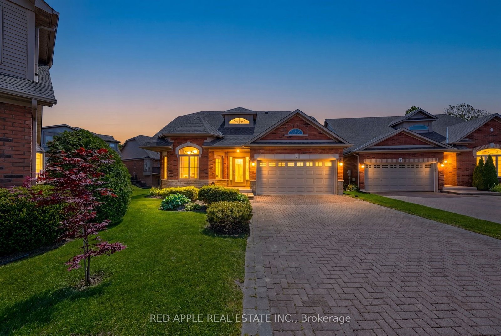 For Sale: 5 La Costa Court, New Tecumseth, ON L9R 1Z4, New Tecumseth, ON