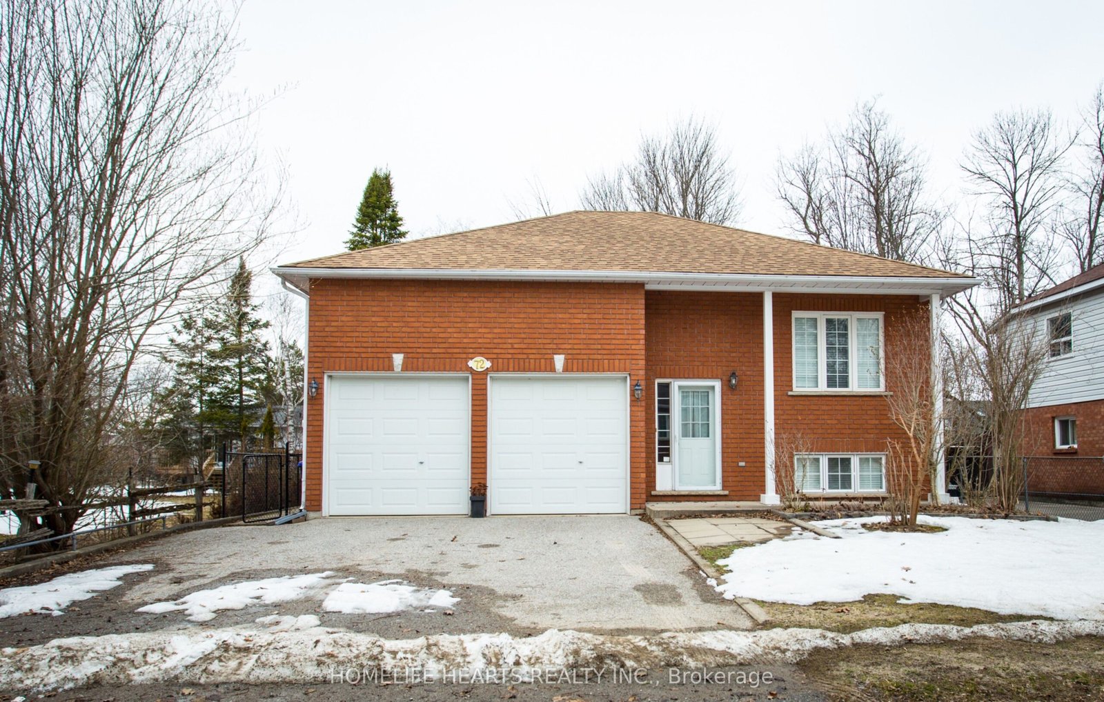 For Lease: 72 Forest Avenue N, Wasaga Beach, ON L9Z 2K4, Wasaga Beach, ON