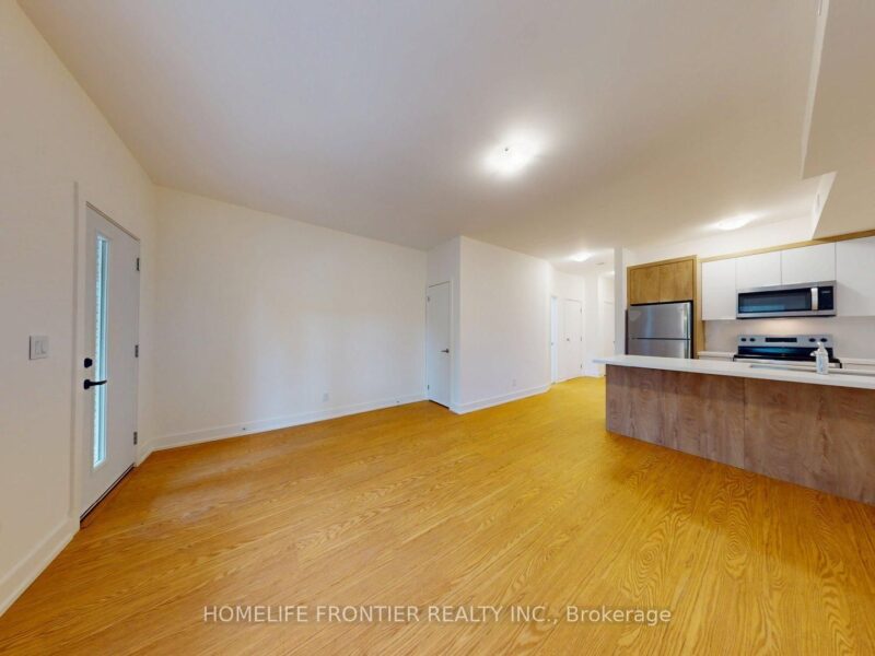 For Lease: 1089 Glencairn Avenue 2 (Main), Toronto W04, ON M6B 2B1, Toronto W04, ON