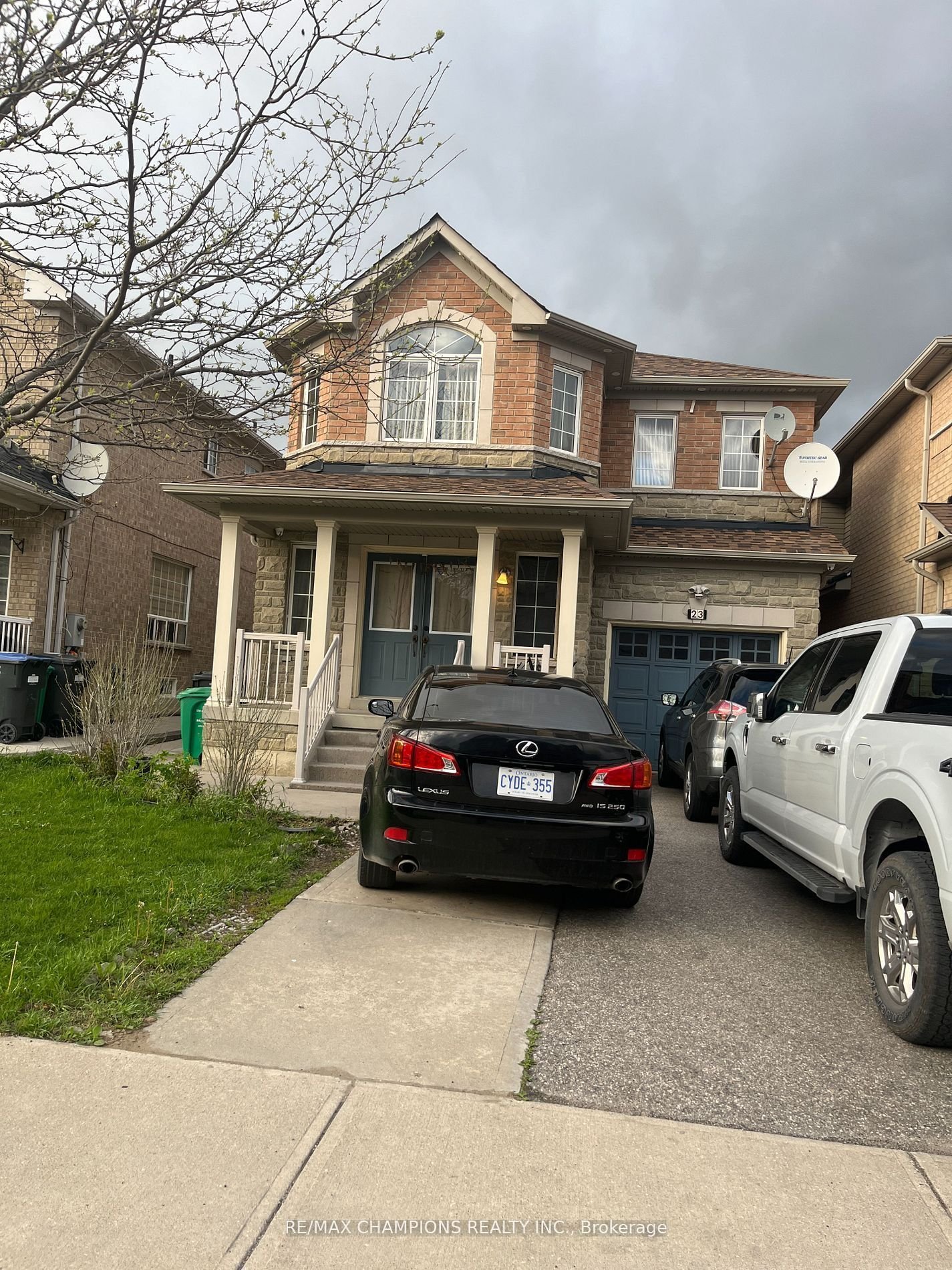 For Lease: 23 Snowdrift Trail, Brampton, ON L6R 3K2, Brampton, ON