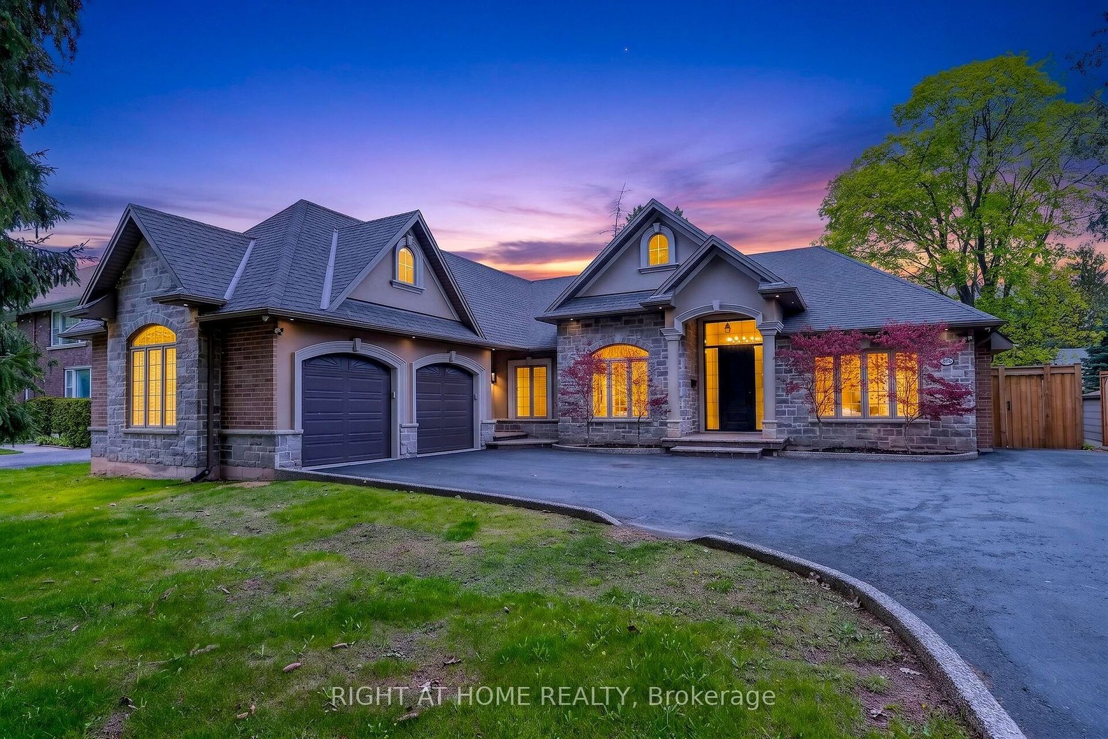 For Sale: 775 King Road, Burlington, ON L7T 3K7, Burlington, ON