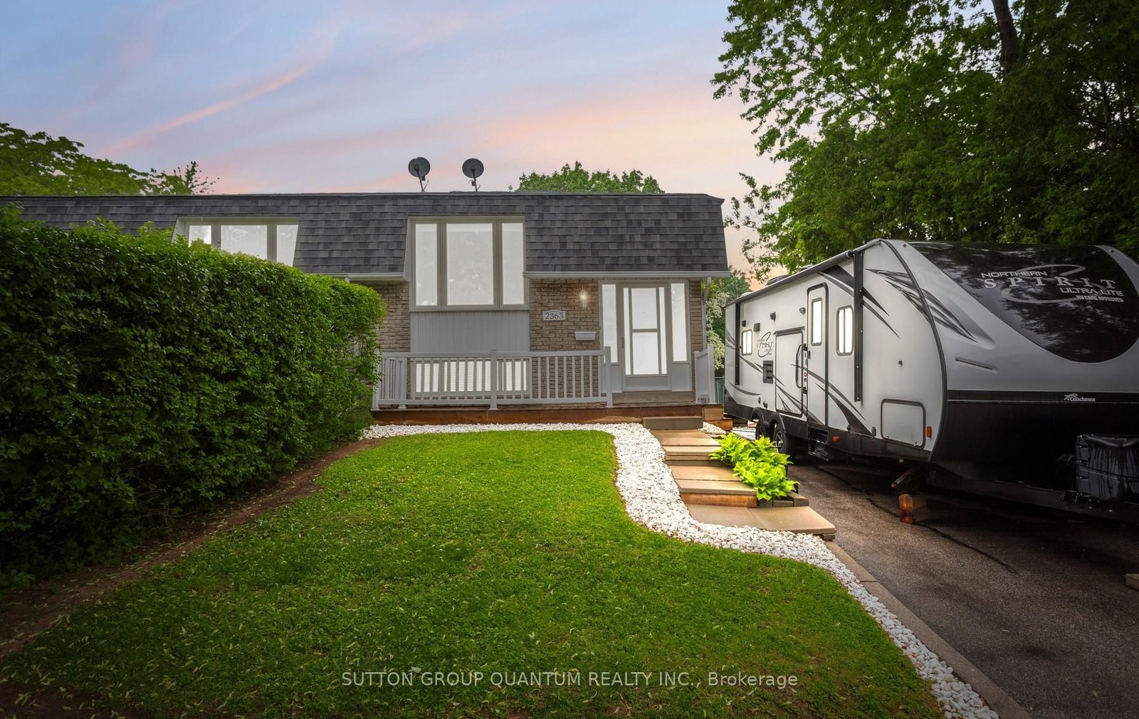 For Sale: 2363 Holyhead Drive, Burlington, ON L7P 3V2, Burlington, ON