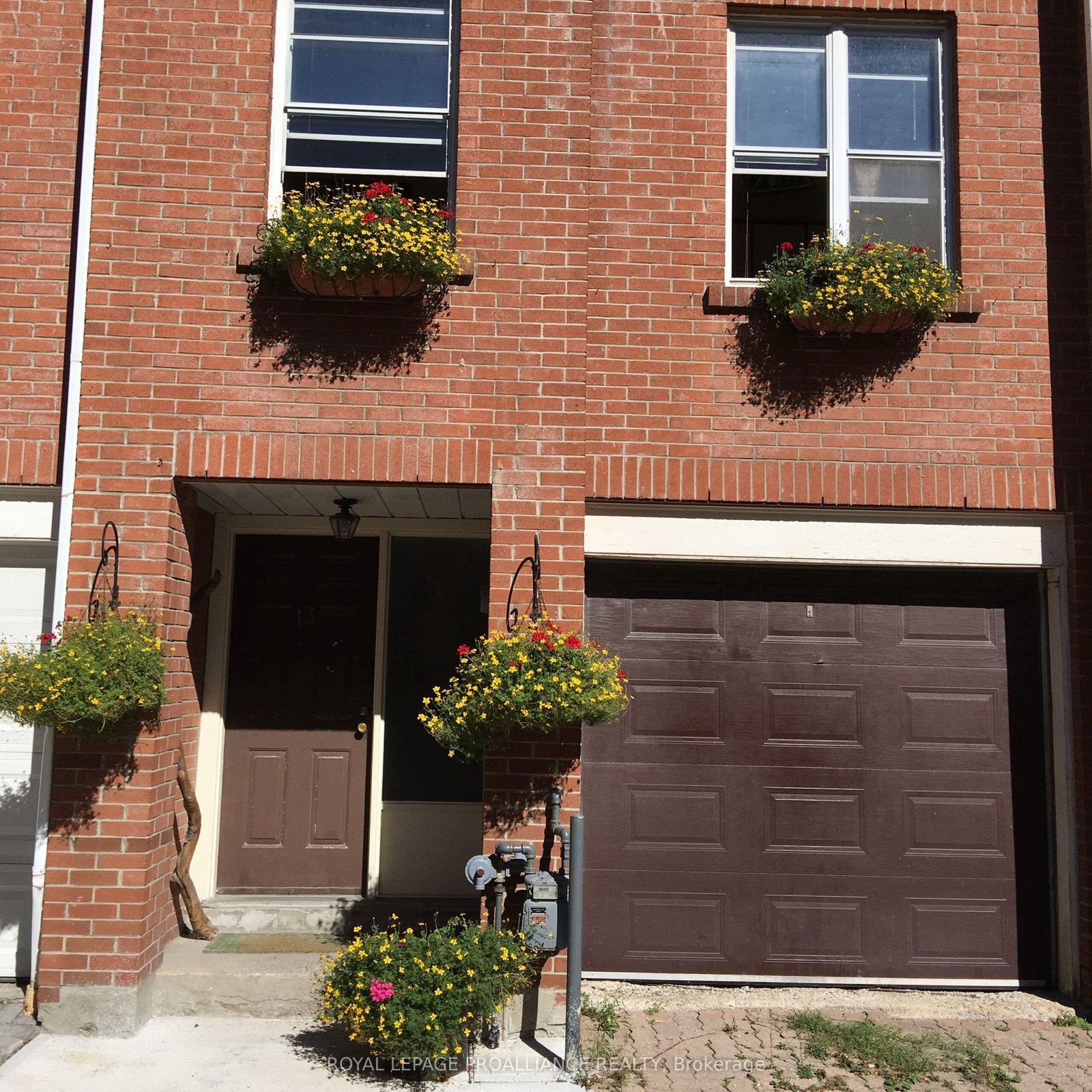 For Lease: 13 Portneuf Court, Toronto, ON M5A 4E4, Toronto C08, ON