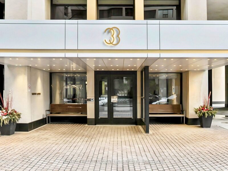 For Sale: 33 Harbour Square 410/204, Toronto, ON M5J 2G2, Toronto C01, ON