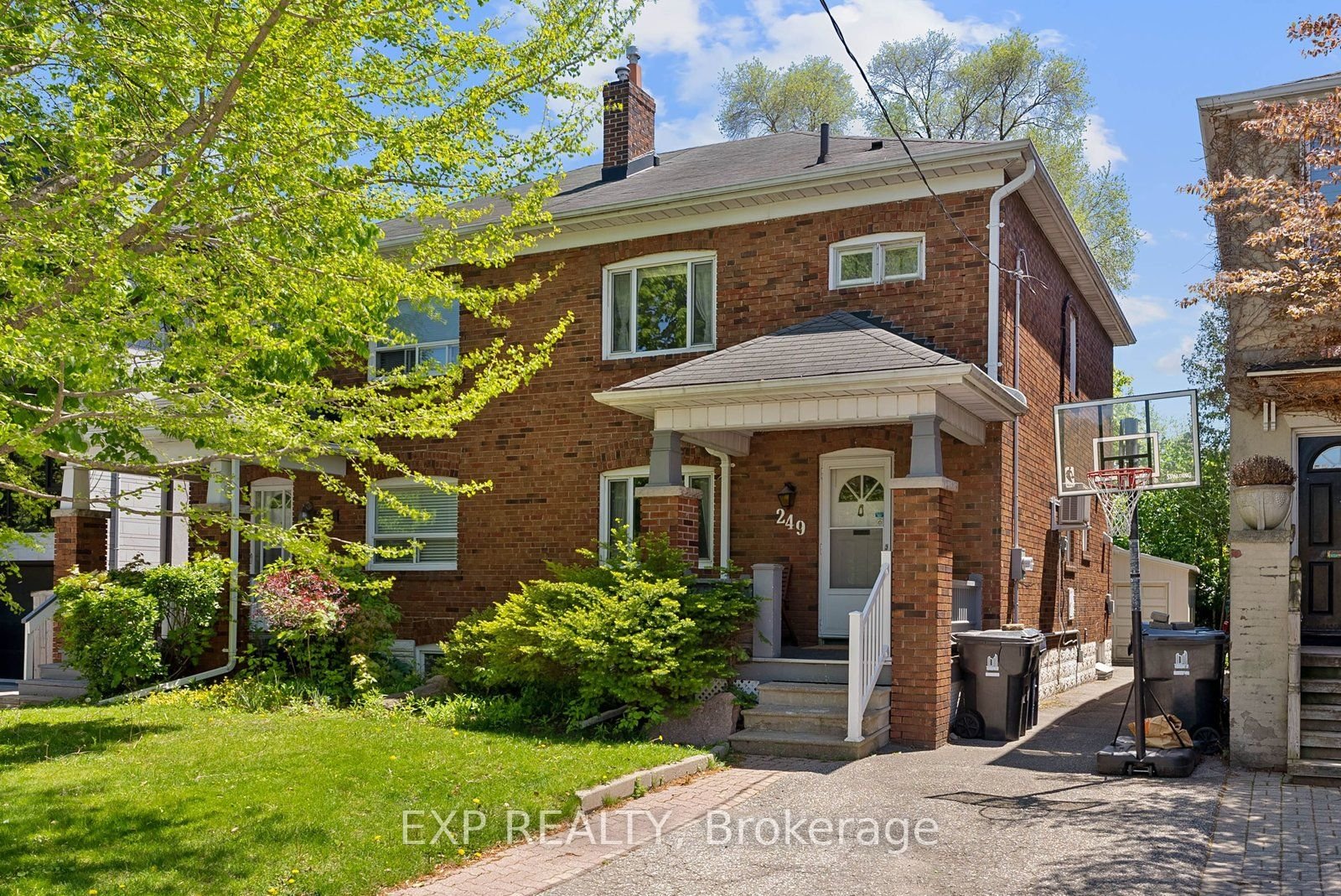 For Lease: 249 Brookdale Avenue, Toronto, ON M5M 1P6, Toronto C04, ON