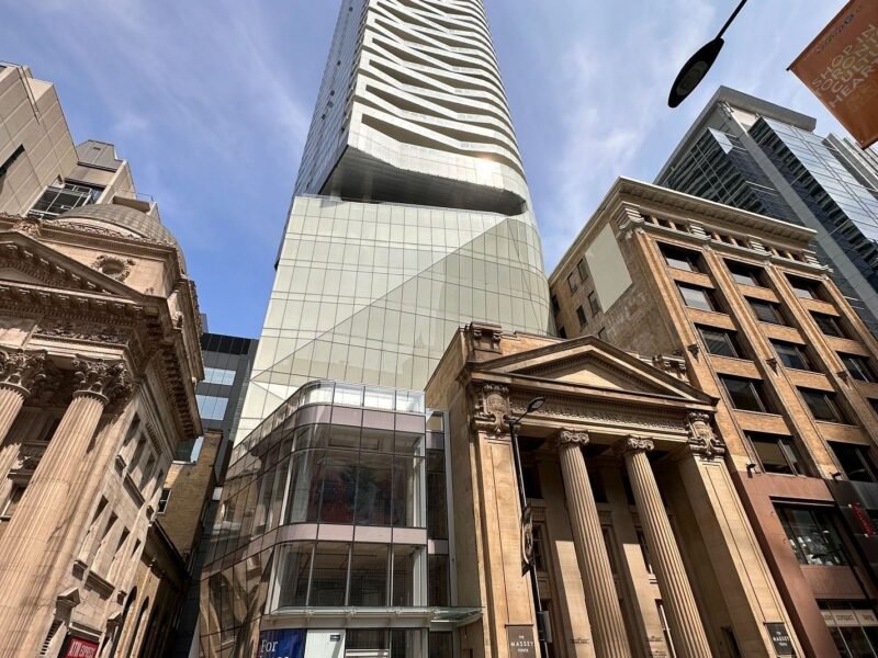 For Lease: 197 Yonge Street 2505, Toronto, ON M5B 0C1, Toronto C08, ON