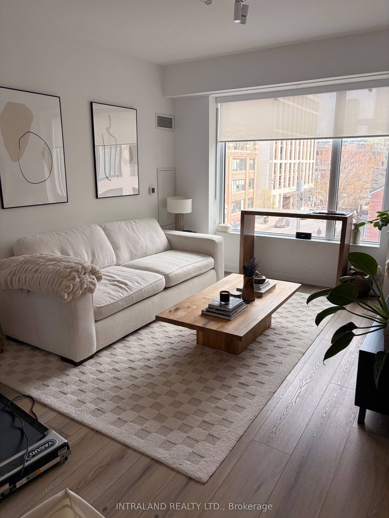 For Lease: 543 Richmond Street W 313, Toronto, ON M5V 1Y6, Toronto C01, ON