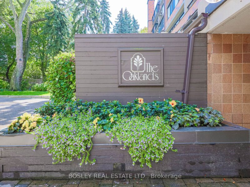 For Sale: 40 Oaklands Avenue 107, Toronto, ON M4V 2Z3, Toronto C02, ON