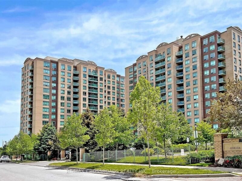 For Lease: 23 Oneida Crescent 801, Richmond Hill, ON L4B 0A2, Richmond Hill, ON