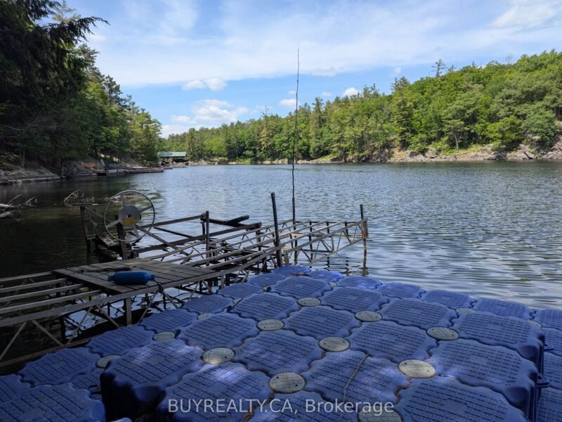 For Sale: 2318 Sherwood Forest Lane, Severn, ON L0K 1E0, Severn, ON