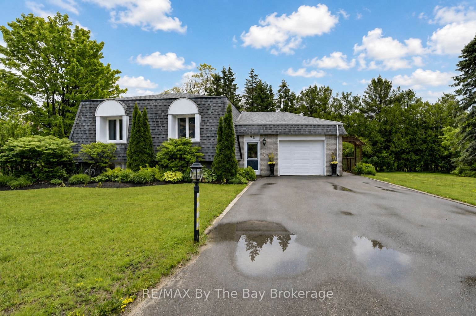 For Sale: 93 Frederick Dr S/s Drive, Wasaga Beach, ON L9Z 1P1, Wasaga Beach, ON