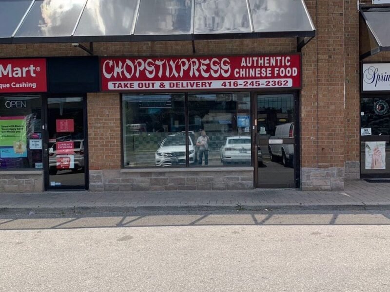 For Sale: 2270 Keele Street 3, Toronto, ON M6M 3Y9, Toronto W04, ON