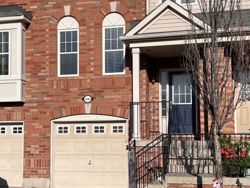 For Sale: 2385 COHO Way, Oakville, ON L6M 0G6, Oakville, ON