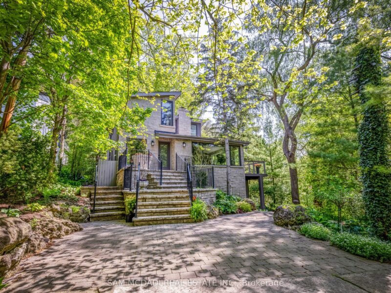 For Sale: 1273 Queen Victoria Avenue, Mississauga, ON L5H 3H2, Mississauga, ON