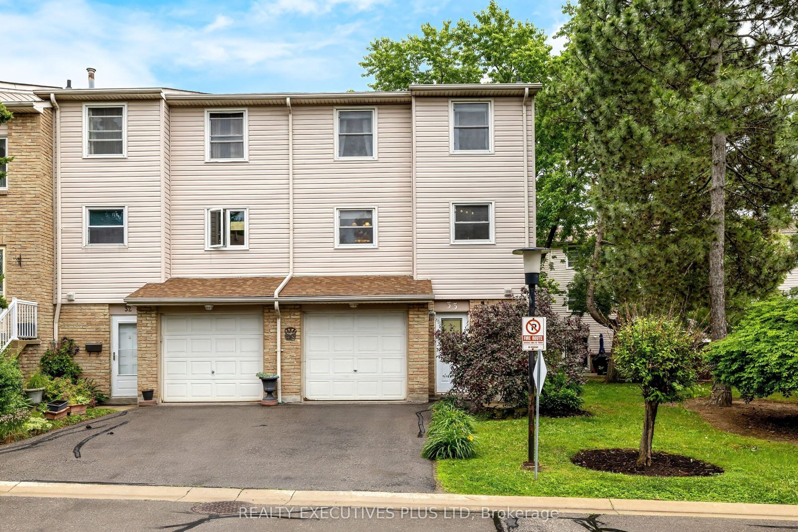 For Sale: 5878 Montevideo Road 33, Mississauga, ON L5N 2V5, Mississauga, ON