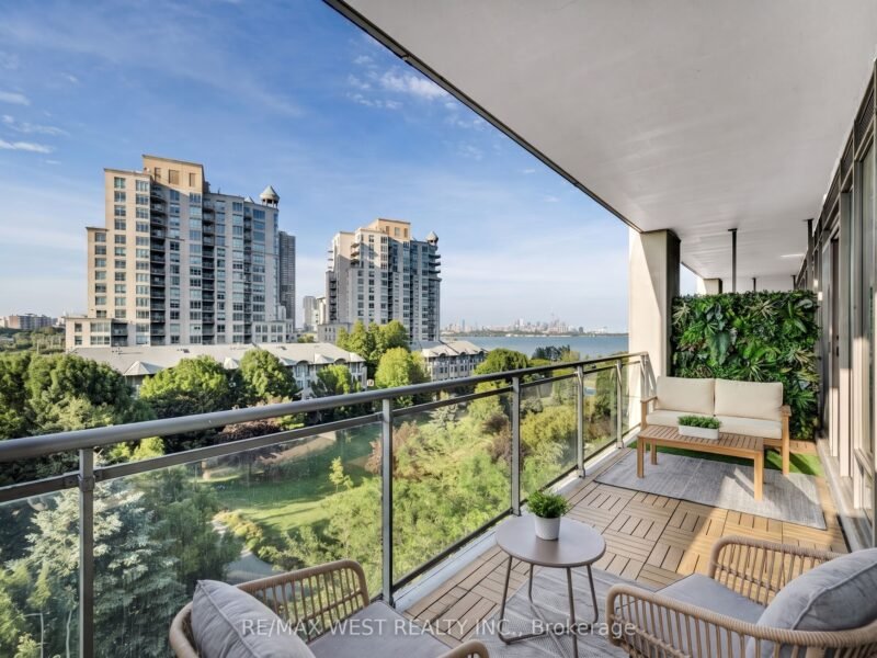 For Sale: 2119 Lake Shore Boulevard W 604, Toronto, ON M8V 4E8, Toronto W06, ON